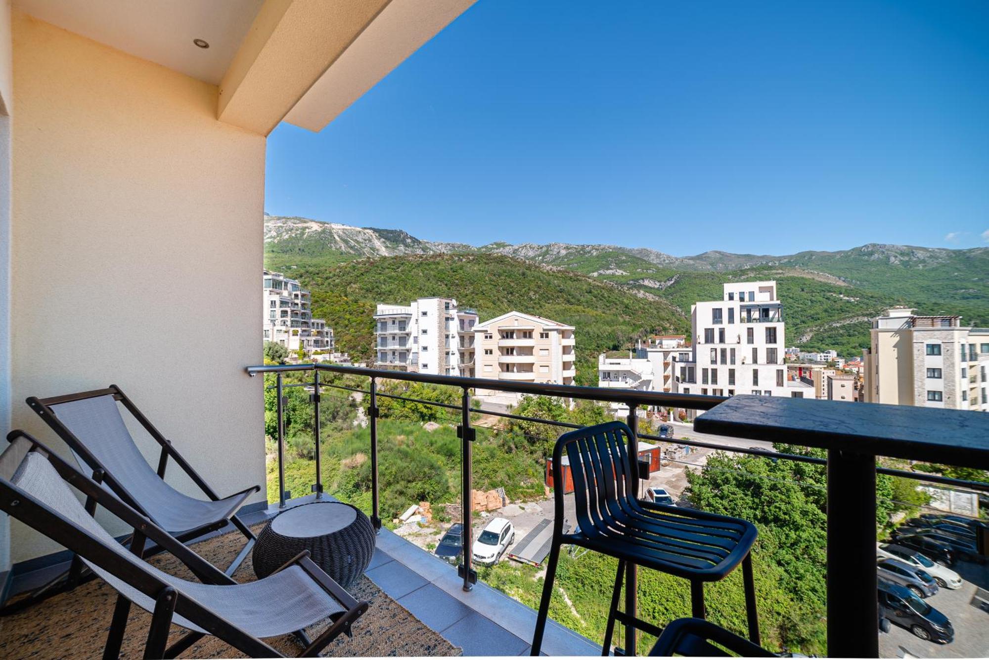 The Dream Getaway & Spa By Devasco Bečići Екстериор снимка