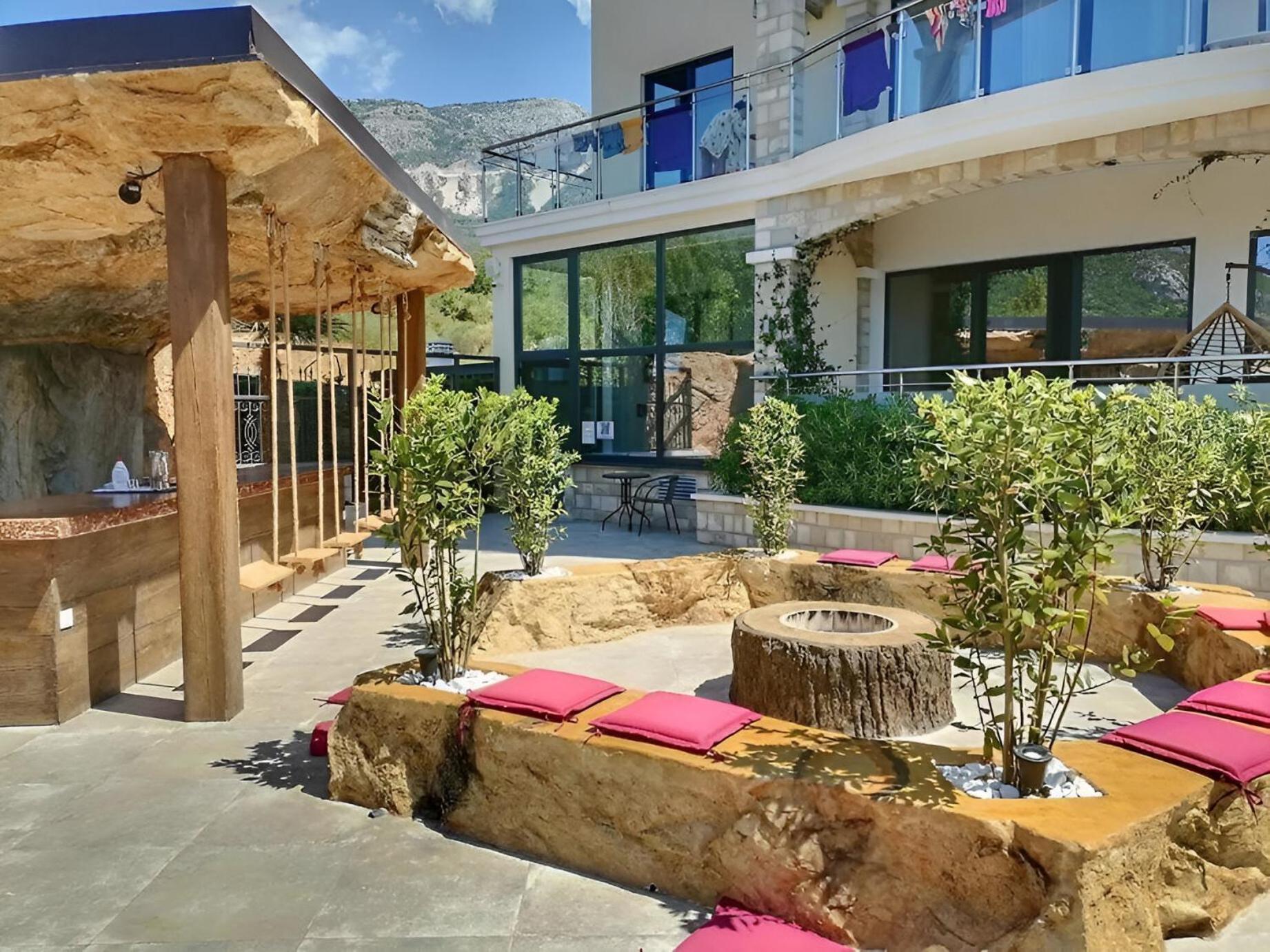 The Dream Getaway & Spa By Devasco Bečići Екстериор снимка